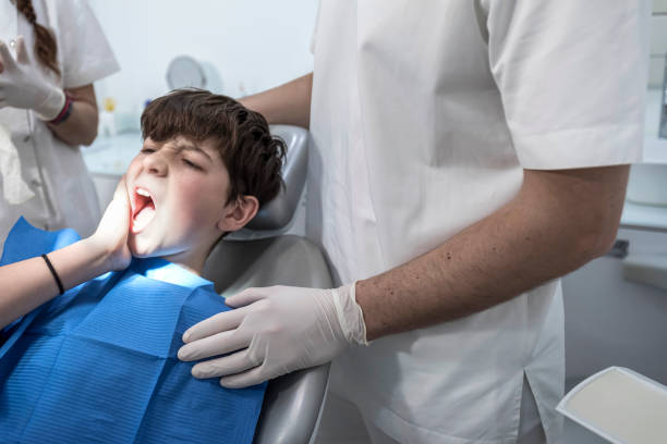 Best Emergency Tooth Extraction in North Decatur, GA